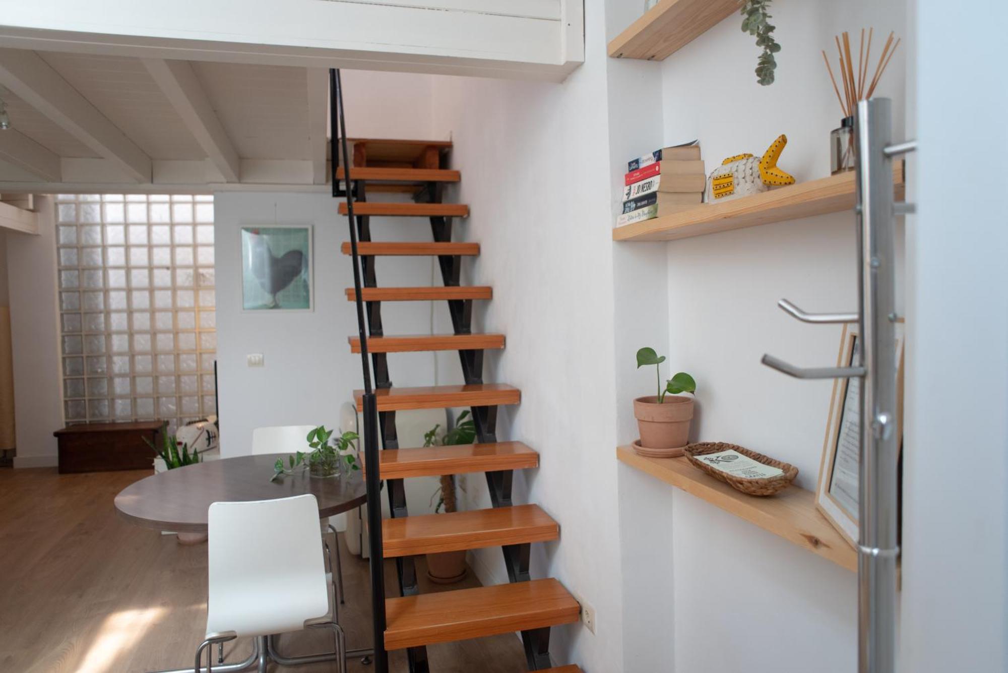 Cozy & Quiet Apartment In The Center Малага Экстерьер фото
